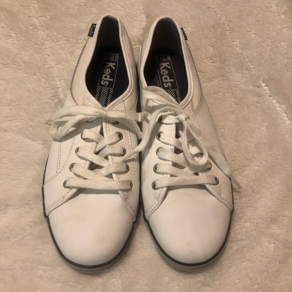 Keds Leather Tennis Shoes - Size 8 - Like New
